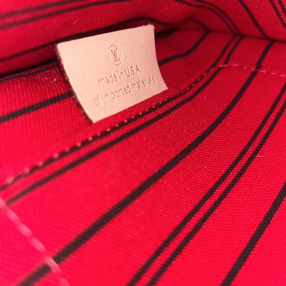 COPY - Authentic Louis Vuitton Monogram Neverfull GM Red Interior Wristlet Clut… - Picture 10 of 12